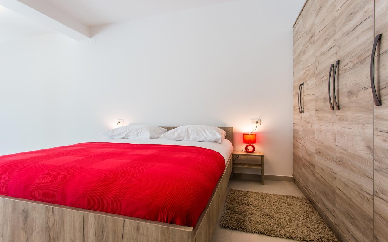 Apartments Viktorija 2 บัชกา ภายนอก รูปภาพ