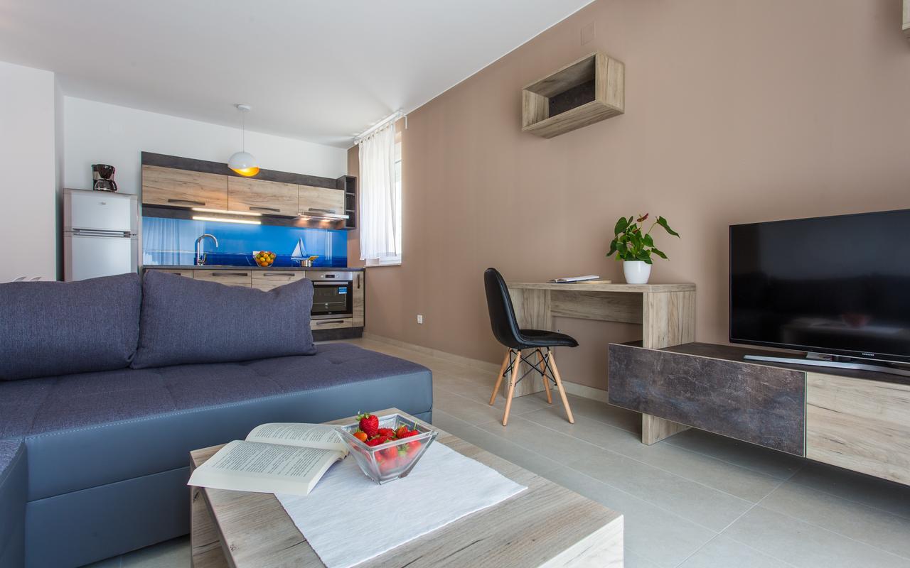 Apartments Viktorija 2 บัชกา ภายนอก รูปภาพ