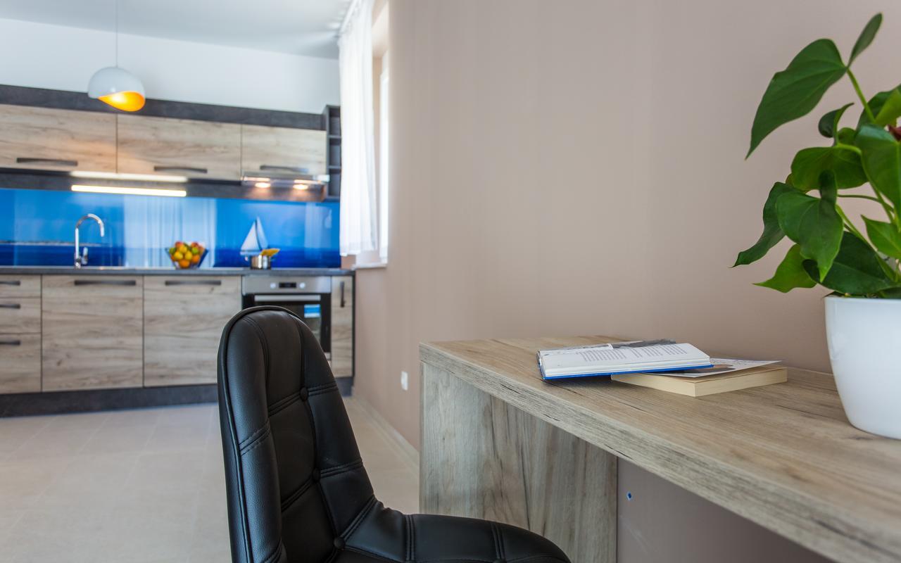 Apartments Viktorija 2 บัชกา ภายนอก รูปภาพ